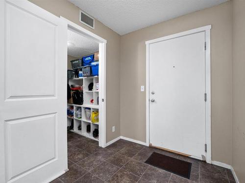 204 3315 James Mowatt Trail, Edmonton, AB - Indoor Photo Showing Other Room