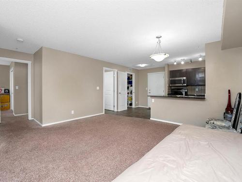 204 3315 James Mowatt Trail, Edmonton, AB - Indoor Photo Showing Bedroom