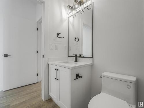 125 Wyatt Ridge, Fort Saskatchewan, AB - Indoor Photo Showing Bathroom