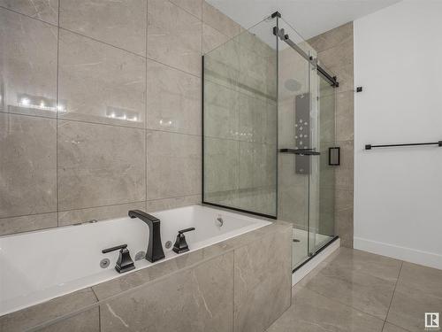 125 Wyatt Ridge, Fort Saskatchewan, AB - Indoor Photo Showing Bathroom