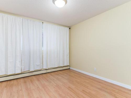 102 9925 83 Avenue, Edmonton, AB - Indoor Photo Showing Other Room