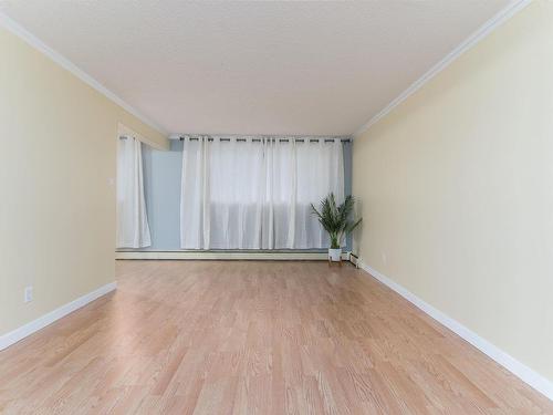 102 9925 83 Avenue, Edmonton, AB - Indoor Photo Showing Other Room