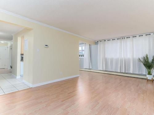 102 9925 83 Avenue, Edmonton, AB - Indoor Photo Showing Other Room