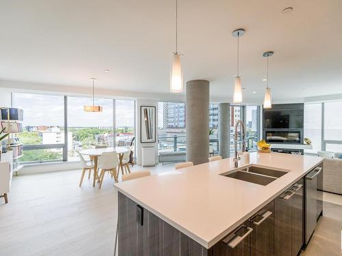 601 11969 Jasper Avenue, Edmonton, AB - Indoor Photo Showing Kitchen With Double Sink With Upgraded Kitchen