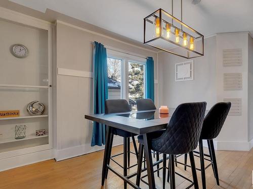 11509 88 Street, Edmonton, AB - Indoor Photo Showing Dining Room