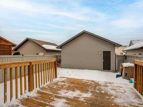 7111 Cardinal Way, Edmonton, AB - Outdoor With Deck Patio Veranda With Exterior