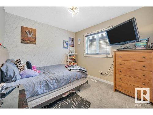 21632 94B Avenue, Edmonton, AB - Indoor Photo Showing Bedroom