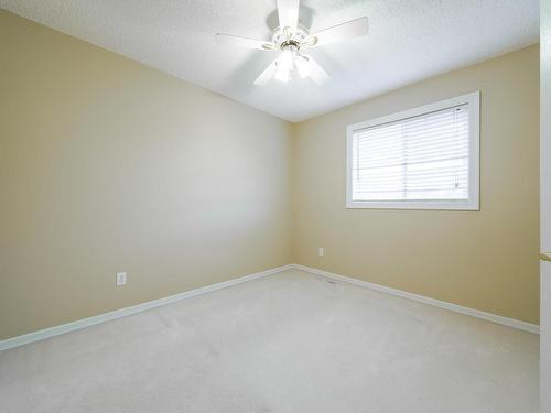 21 2419 133 Avenue, Edmonton, AB - Indoor Photo Showing Other Room