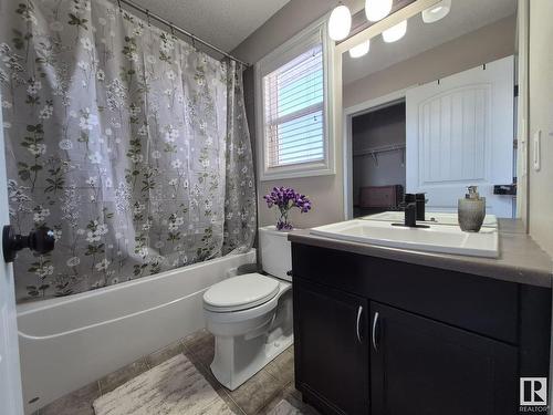 1408 33B Street, Edmonton, AB - Indoor Photo Showing Bathroom