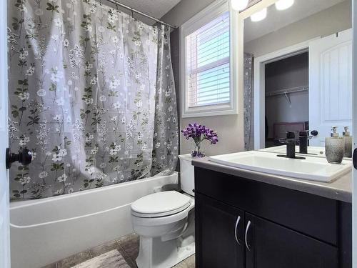 1408 33B Street, Edmonton, AB - Indoor Photo Showing Bathroom