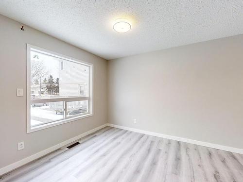 5 1580 Mill Woods Rd E, Edmonton, AB - Indoor Photo Showing Other Room