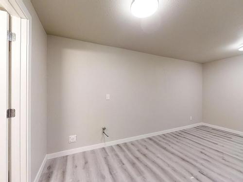 5 1580 Mill Woods Rd E, Edmonton, AB - Indoor Photo Showing Other Room