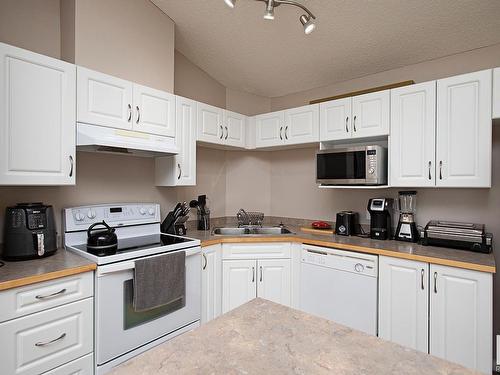 416 5350 199 Street, Edmonton, AB - Indoor Photo Showing Kitchen With Double Sink