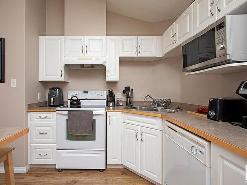 416 5350 199 Street, Edmonton, AB - Indoor Photo Showing Kitchen With Double Sink