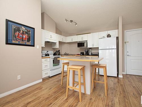 416 5350 199 Street, Edmonton, AB - Indoor Photo Showing Kitchen