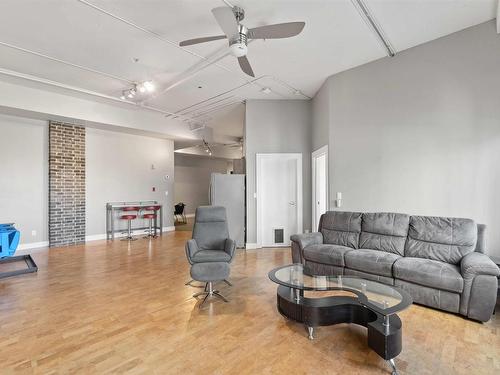 905 10179 105 Street, Edmonton, AB - Indoor Photo Showing Living Room