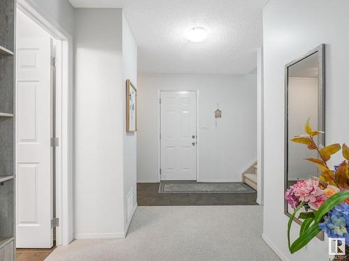 49 2508 Hanna Crescent, Edmonton, AB - Indoor Photo Showing Other Room