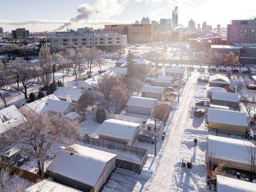 Edmonton, AB - Outdoor With View