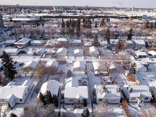 Edmonton, AB - Outdoor With View