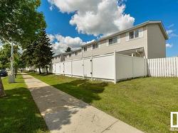 11348  139 AV  Edmonton, AB T5X 3L4