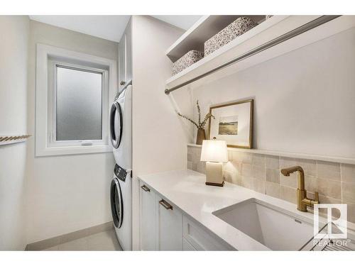 10335 139 Street, Edmonton, AB - Indoor Photo Showing Laundry Room