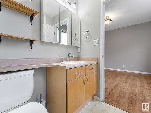 303 8108 109 Street, Edmonton, AB - Indoor Photo Showing Bathroom