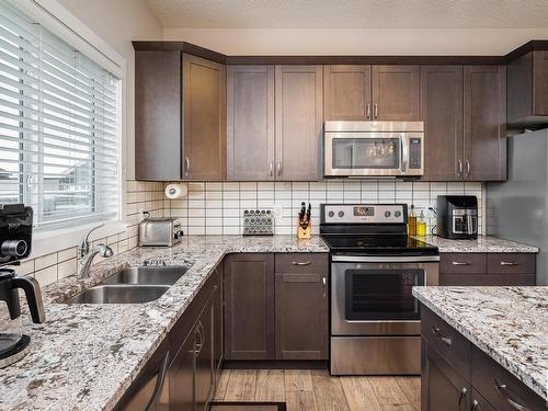 8120 224 Street, Edmonton, AB - Indoor Photo Showing Kitchen With Double Sink With Upgraded Kitchen