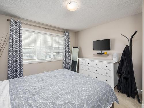 8120 224 Street, Edmonton, AB - Indoor Photo Showing Bedroom