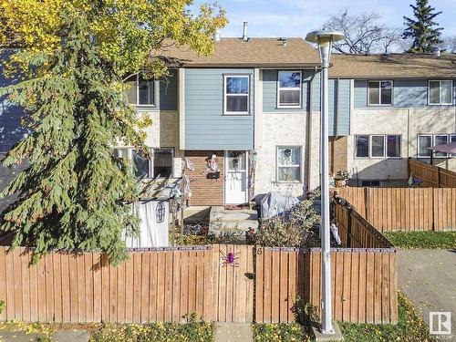 6 Willowdale Place, Edmonton, AB - Outdoor