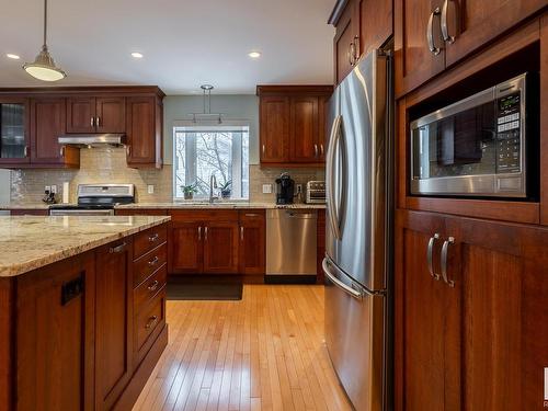 11036 10 Avenue, Edmonton, AB - Indoor Photo Showing Kitchen With Double Sink