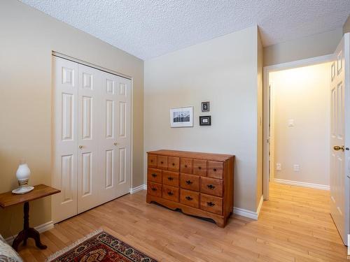 11036 10 Avenue, Edmonton, AB - Indoor