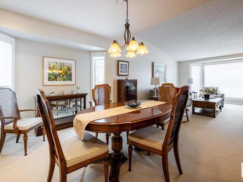 11036 10 Avenue, Edmonton, AB - Indoor Photo Showing Dining Room