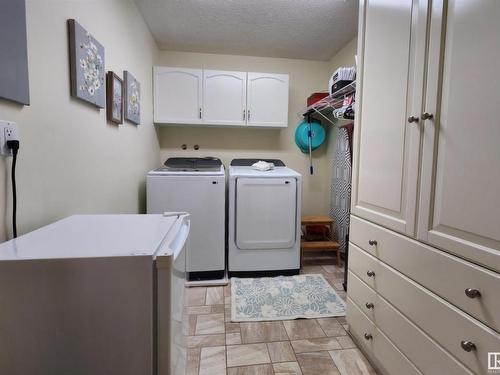 306 10915 21 Avenue, Edmonton, AB - Indoor Photo Showing Laundry Room