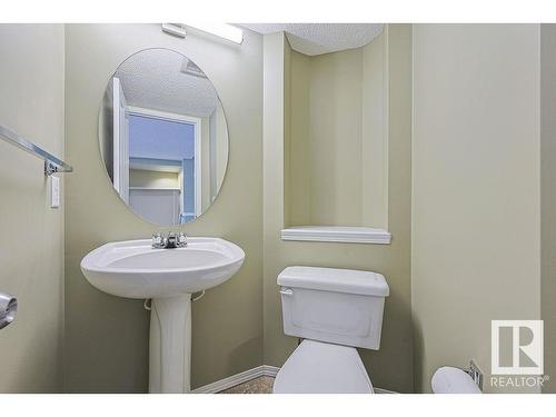 6007 213 Street, Edmonton, AB - Indoor Photo Showing Bathroom