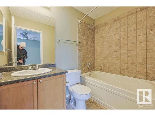 6007 213 Street, Edmonton, AB - Indoor Photo Showing Bathroom