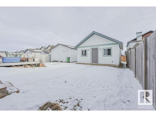 6007 213 Street, Edmonton, AB - Outdoor