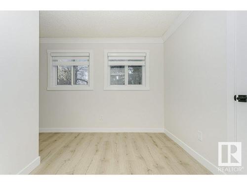 9937 88 Avenue, Edmonton, AB - Indoor Photo Showing Other Room