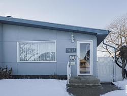 9024 60 Street  Edmonton, AB T6B 1M8