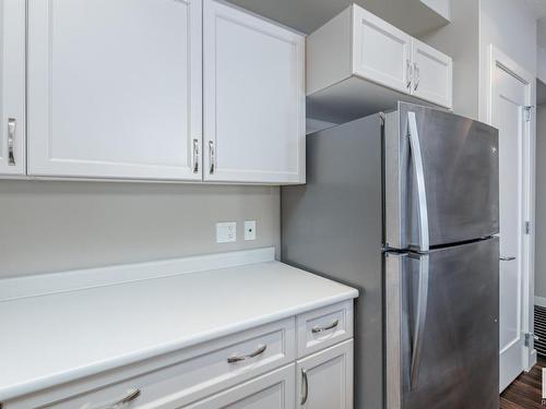 409 5029 Edgemont Boulevard, Edmonton, AB - Indoor Photo Showing Kitchen