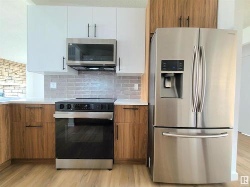 13324 79 Street, Edmonton, AB - Indoor Photo Showing Kitchen