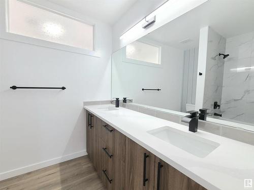 13324 79 Street, Edmonton, AB - Indoor Photo Showing Bathroom