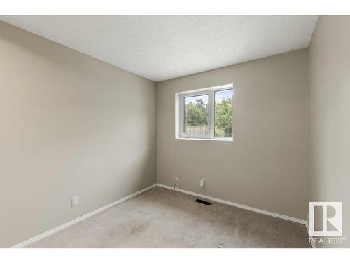 17 Waverly Drive, St. Albert, AB - Indoor Photo Showing Other Room