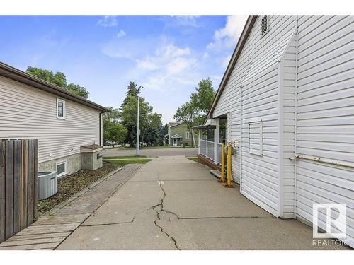 17 Waverly Drive, St. Albert, AB - Outdoor With Exterior