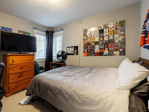 8611 Summerside Grande Boulevard, Edmonton, AB - Indoor Photo Showing Bedroom