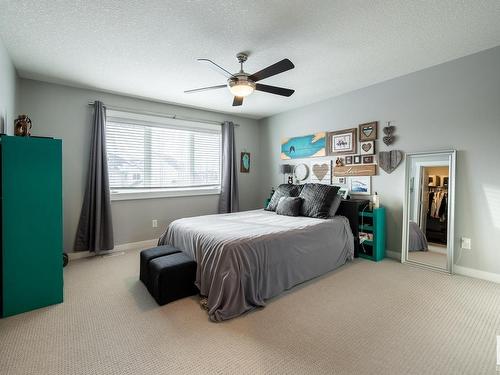 8611 Summerside Grande Boulevard, Edmonton, AB - Indoor Photo Showing Bedroom