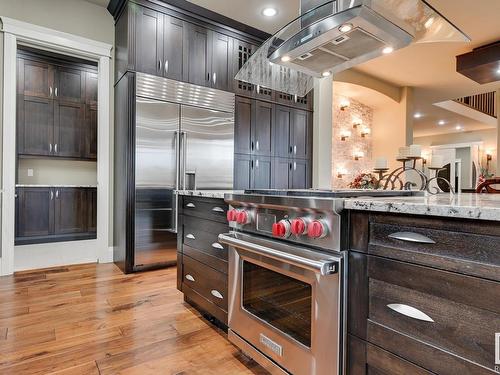 3126 Watson Green, Edmonton, AB - Indoor Photo Showing Kitchen With Upgraded Kitchen