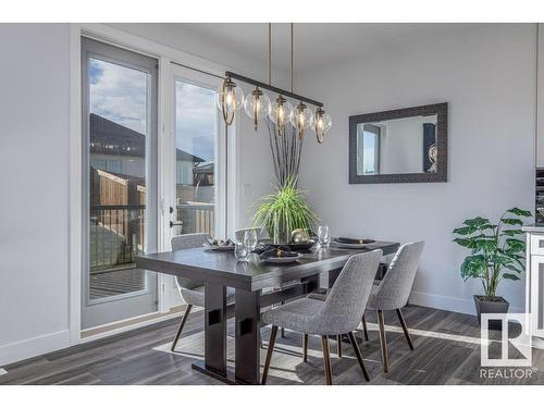 4 Hull Wynd, Spruce Grove, AB - Indoor Photo Showing Dining Room