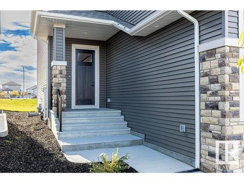 4 Hull Wynd, Spruce Grove, AB - Outdoor