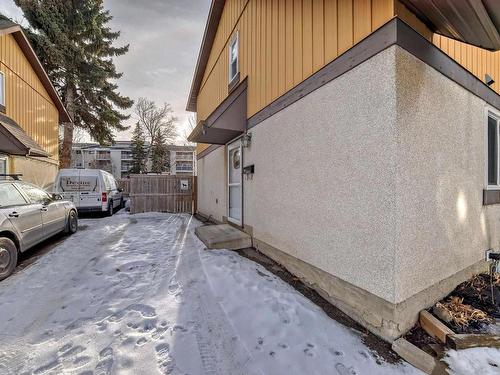 111 Woodstock, Edmonton, AB - Outdoor With Exterior