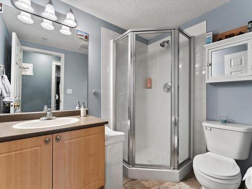 203 622 Mcallister Loop, Edmonton, AB - Indoor Photo Showing Bathroom